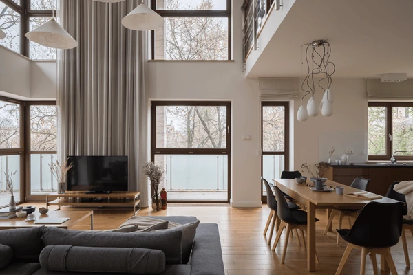 Stylish Dubai apartment in 2025 featuring tall Emirati Blinds & Curtains, creating a luxurious, cozy, and modern interior.