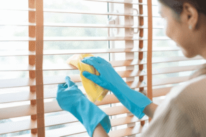 Read more about the article Which Blinds Are the Easiest to Clean in Dubai in 2025?