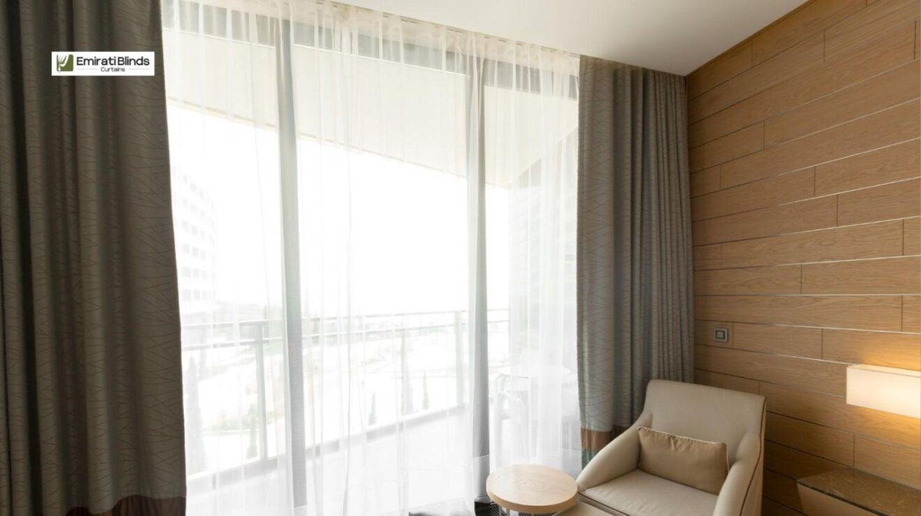 You are currently viewing Motorized Roller Blinds in Dubai – Smart Living with Emirati Blinds Curtain